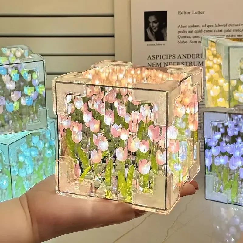 Cube Floral Lumineux LED - Idée Cadeau Déco Originale